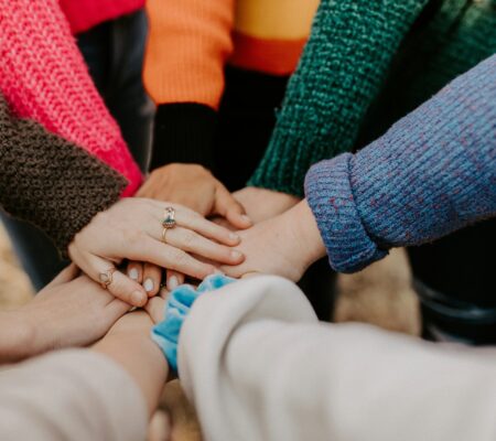 hannah-busing-Zyx1bK9mqmA-unsplash